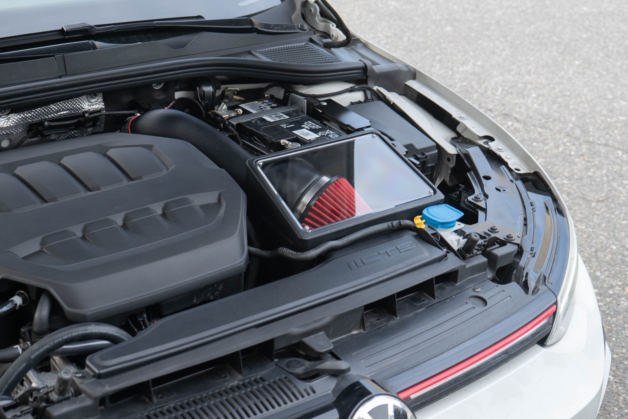 CTS Turbo MK8 VW Golf R High-Flow Intake EVO4