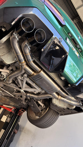 MAD BMW G90 M5 Axle-Back