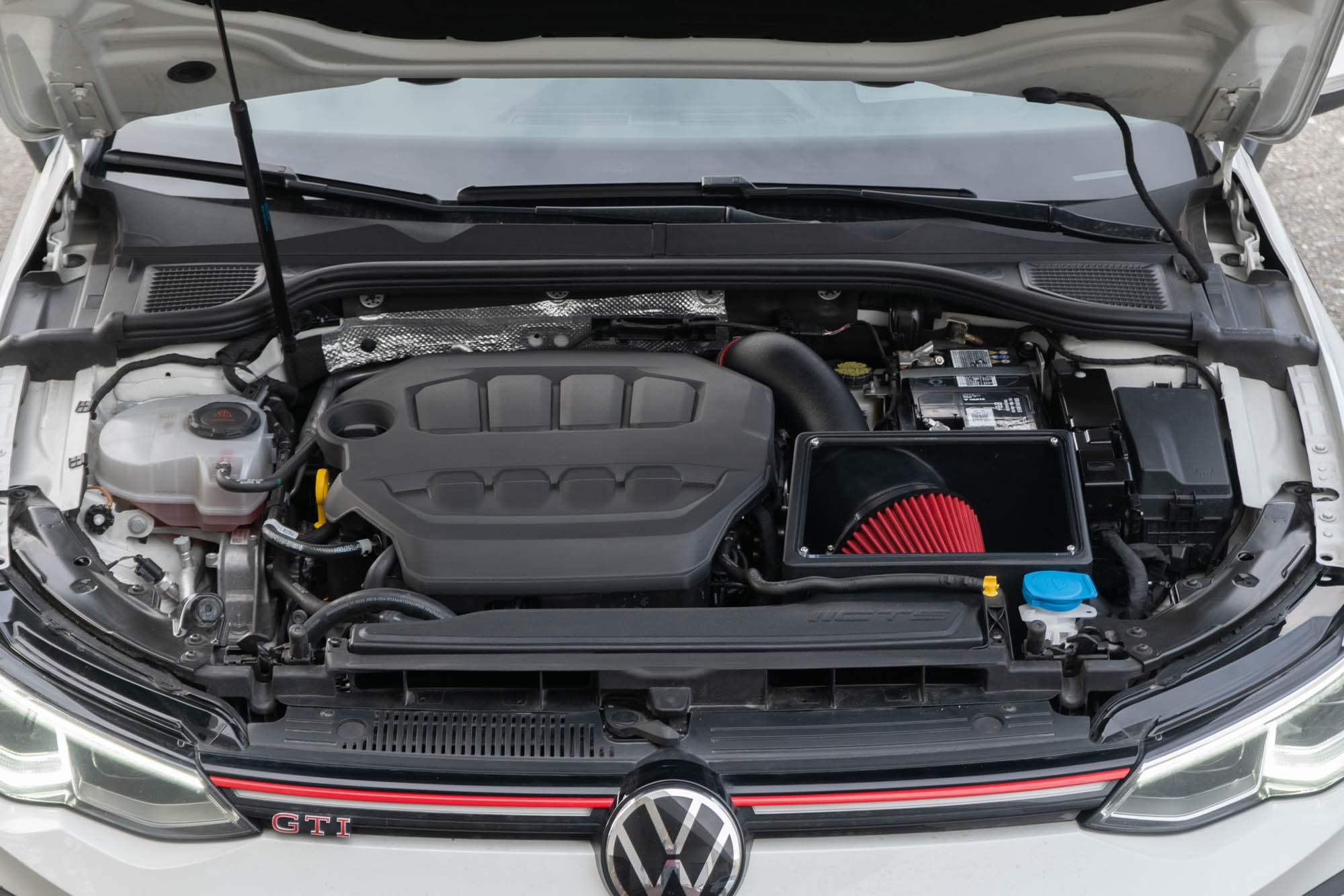 CTS Turbo MK8 VW Golf GTI High-Flow Intake EVO4